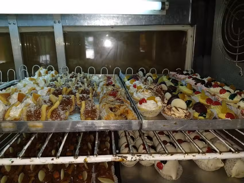 Ama&rsquo;nalec &ndash; Heladeria y Pasteleria