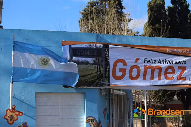 Carniceria La Primera, Bar Y Helados La Estacion