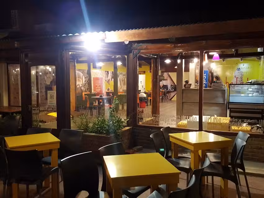 Cioccolato Helado y Cafe