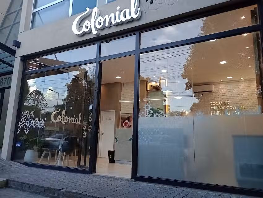 COLONIAL HELADOS & CAFE CHAMPAGNAT