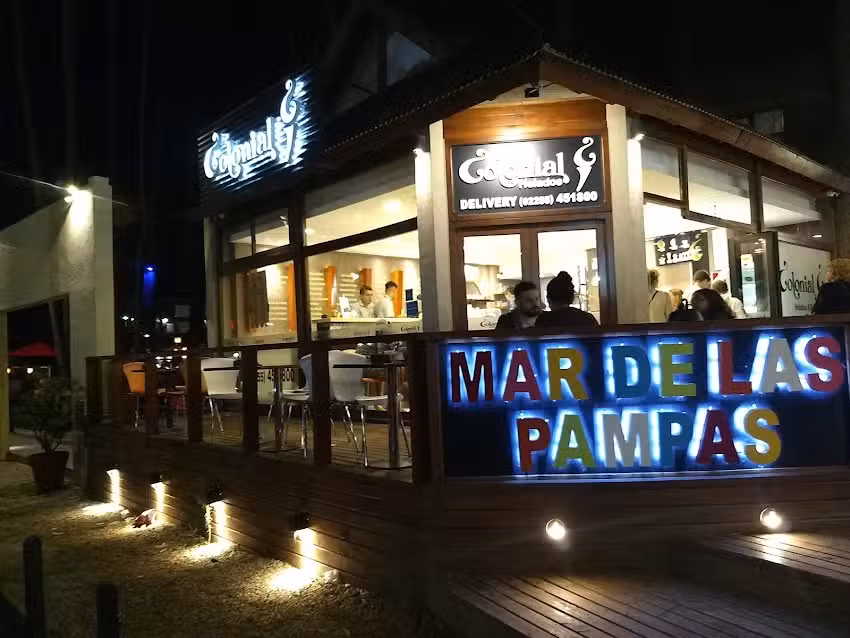 Colonial Helados & cafe