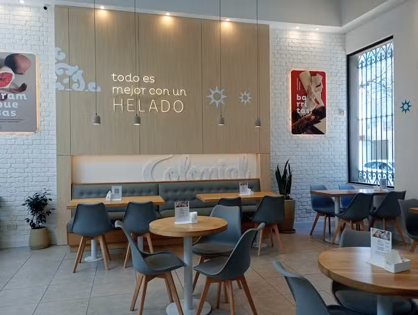 COLONIAL VILLA BALLESTER