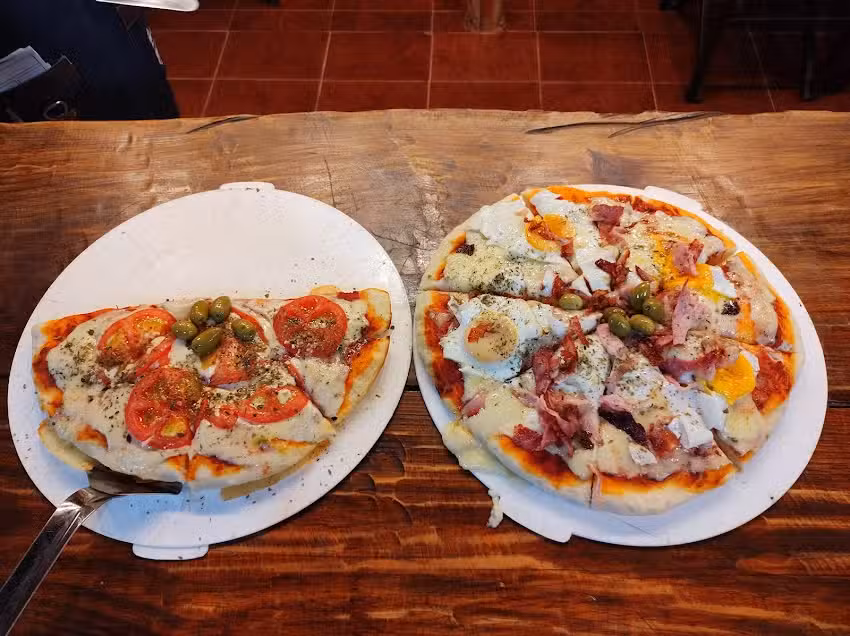 Complejo PARADA 1. Parrilla Tucson.Helader&iacute;a Y Pancheria MALIBU