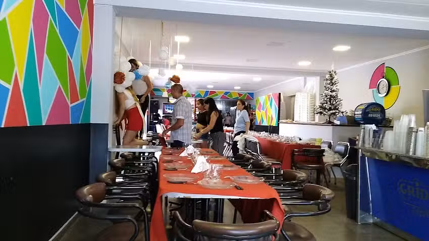 Confiter&iacute;a San Carlos