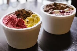 &ldquo;D y H&rdquo; Delicias y helados