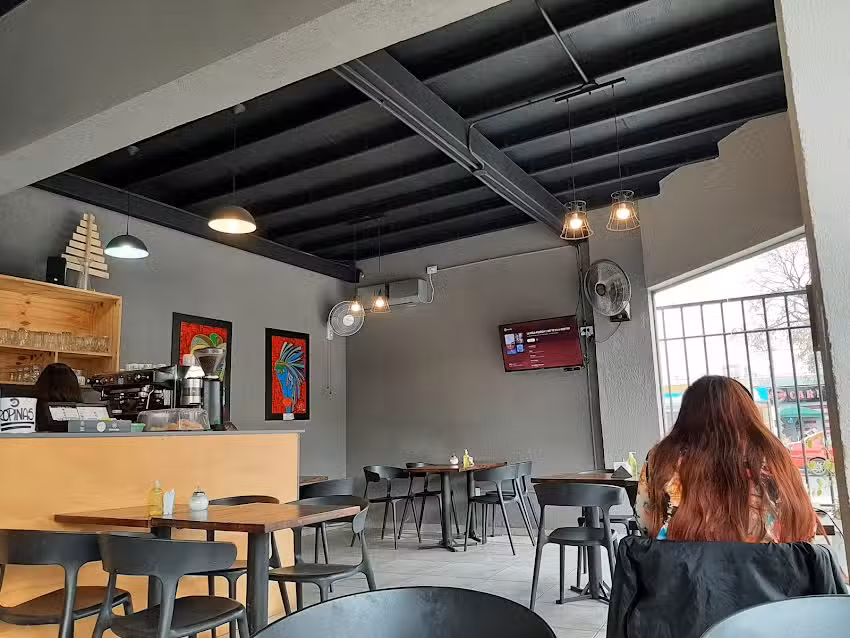 DOMENICA caf&eacute; y helados