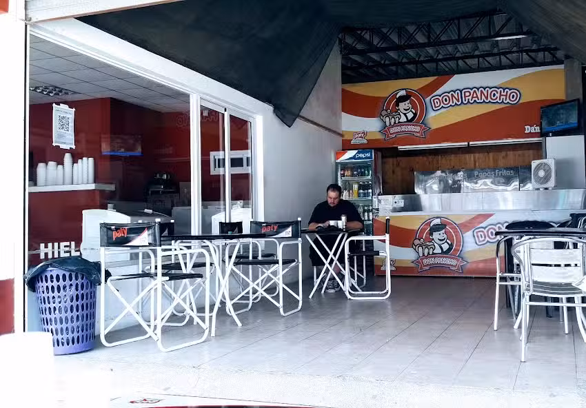 Don Pancho Y Heladeria Balbarani