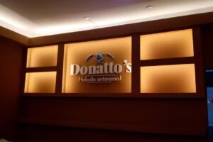 Donatto&rsquo;s heladeria