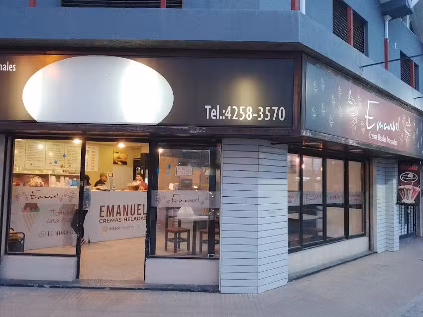 Emanuel Cremas Heladas