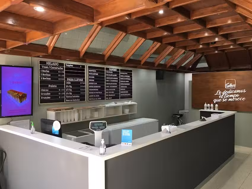 Esther Helados Ca&ntilde;ada de G&oacute;mez