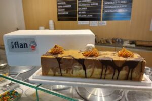 Esther Helados y Caf&eacute;