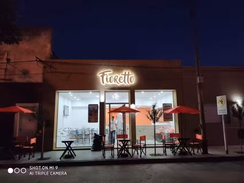 FIORETTO GILES &ndash; Helados