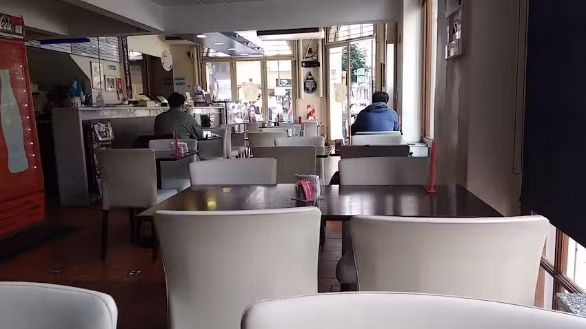 Frahel &ndash; Helados y Caf&eacute;