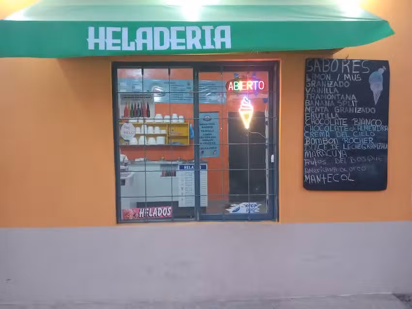 Helader&iacute;a artesanal y fiambrer&iacute;a TyM