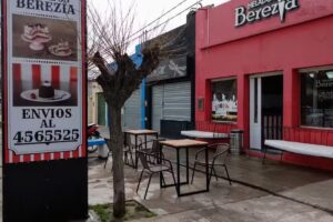 Helader&iacute;a Berezia &ndash; Villa Rosas