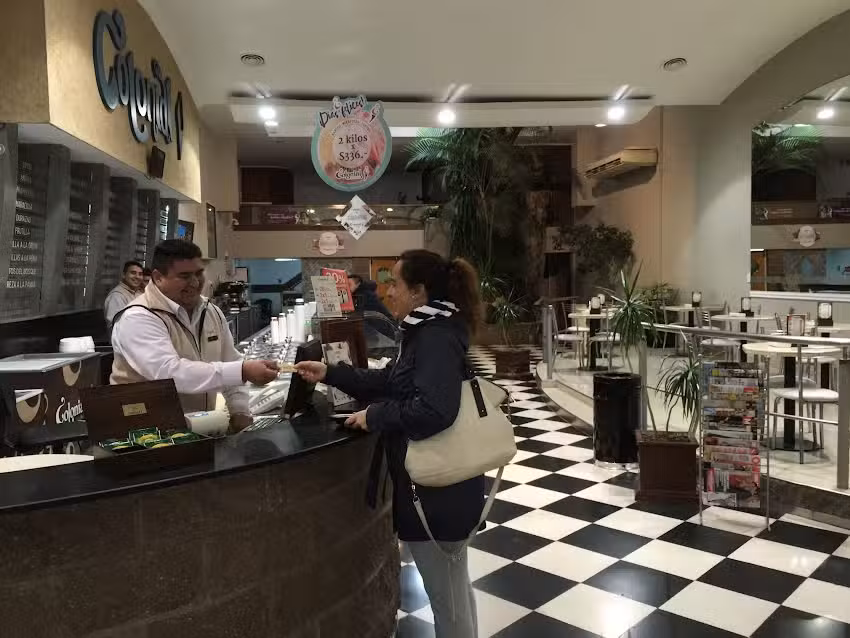 Heladeria Colonial Helados & Caf&eacute; OLIVOS