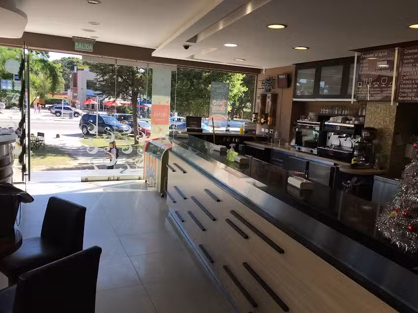 Heladeria Colonial Helados & Caf&eacute; Pinamar