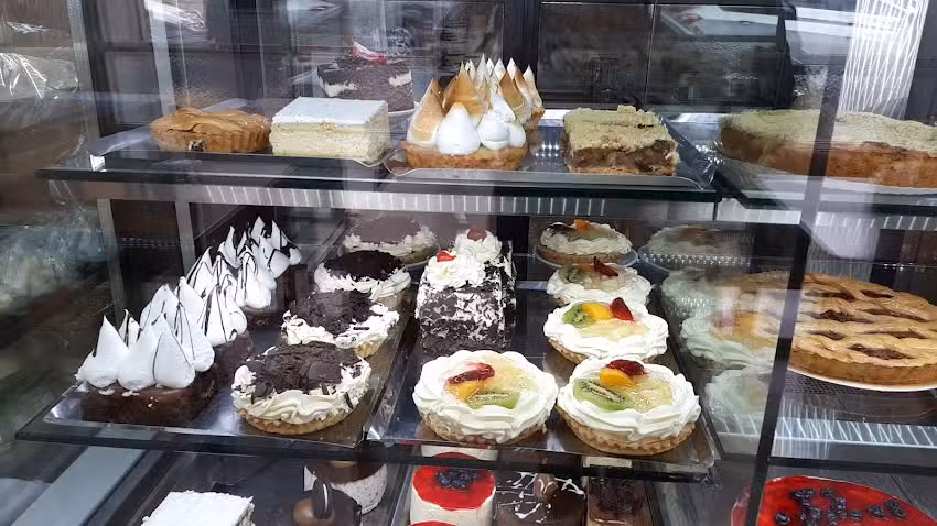 Heladeria El Ciervo &ndash; Suc. Lisandro de la Torre 299