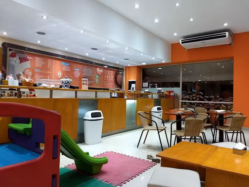 HELADERIA FIORETTO HUMBERTO