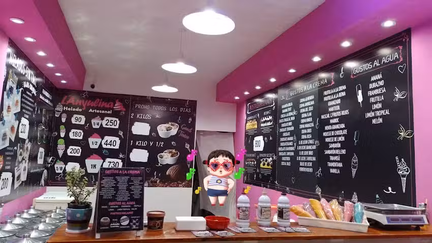 Helader&iacute;a L&rsquo;Anyulina lomas