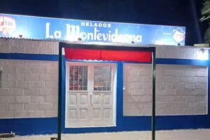 Heladeria la MONTEVIDEANA y despensa de jaz