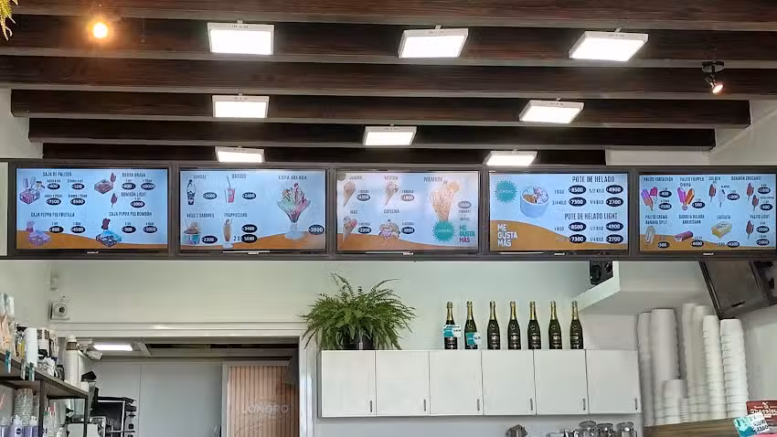 Helader&iacute;a Lomoro Villa Delfina