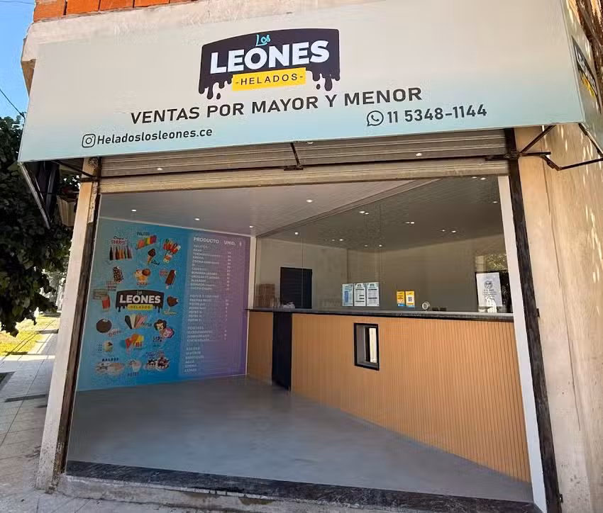 Helader&iacute;a Los leones CE