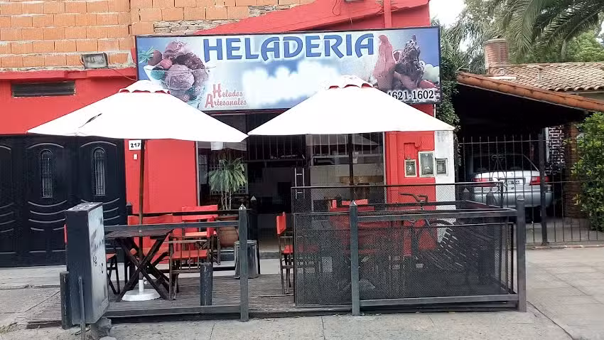 Helader&iacute;a Natalia