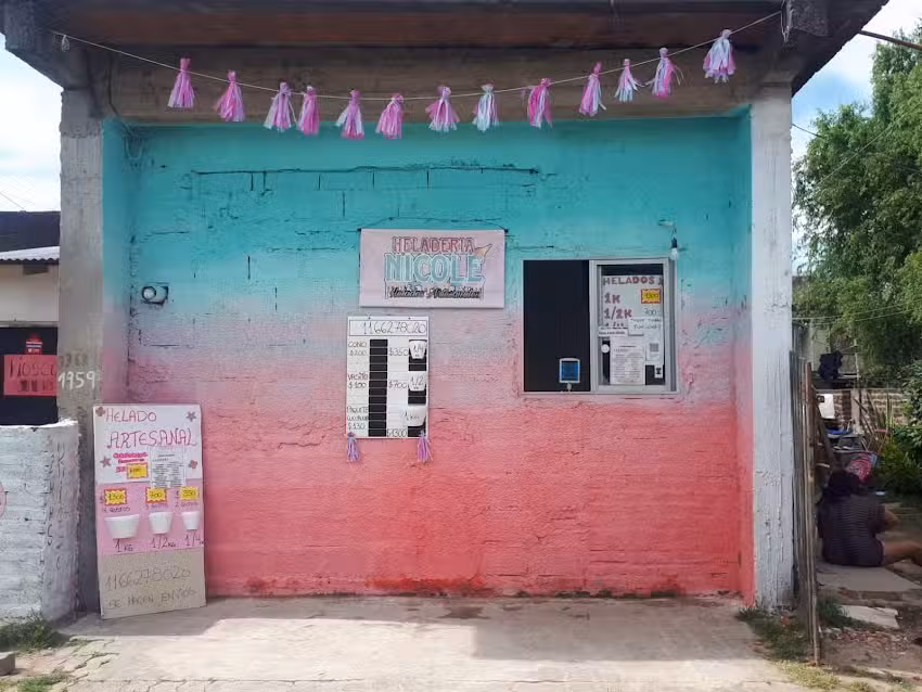 Helader&iacute;a nicole