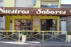 Helader&iacute;a &ldquo;Nuestros Sabores&rdquo;