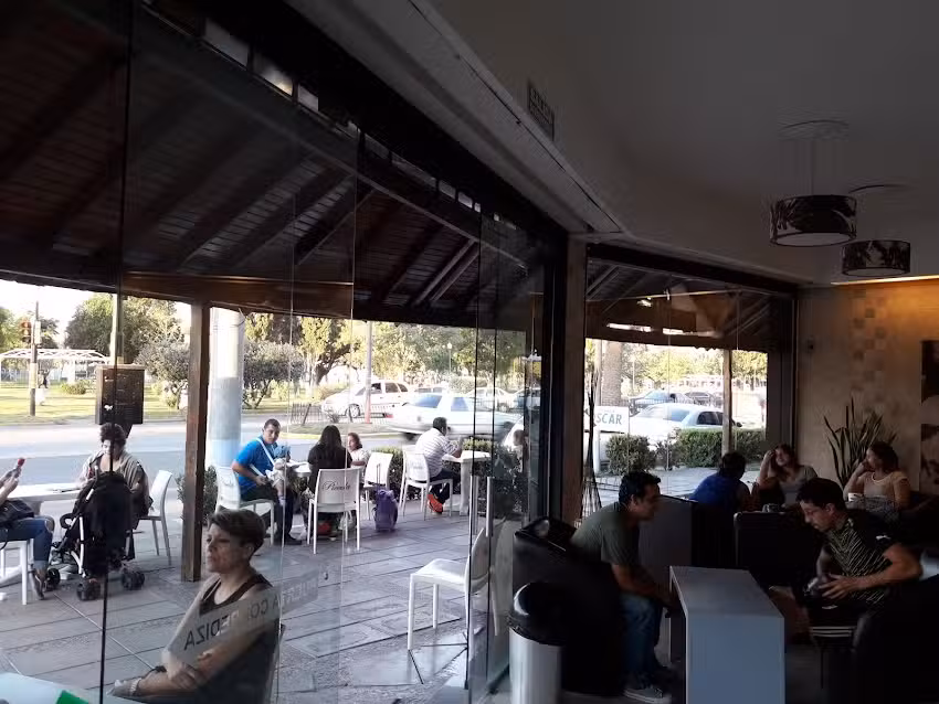 Helader&iacute;a Piccola