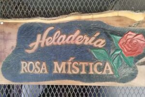 Heladería “Rosa Mística”