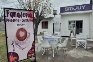HELADERIA SM&Uuml;UY