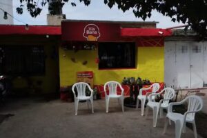 Heladeria social v&iacute;a bana