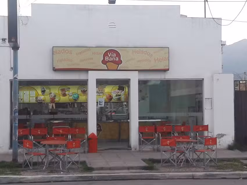 Heladeria Via Bana