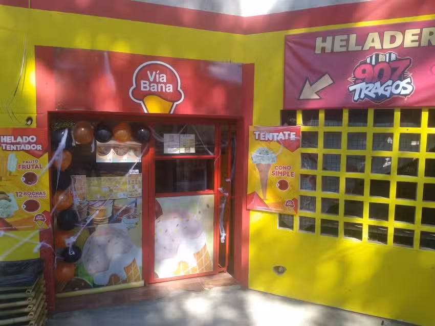 Helader&iacute;a via bana 907