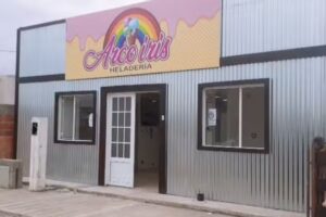 HELADERIA Y MULTIRUBRO ARCOIRIS 🌈