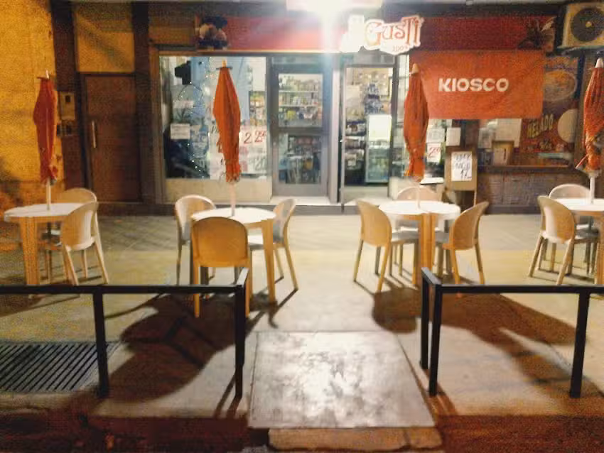 Il Gusti HELADOS Y Minimercado
