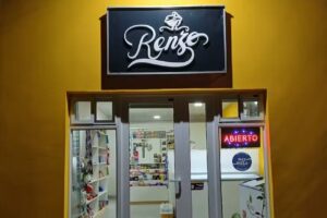 Kiosco y helader&iacute;a Renzo