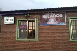 KIOSCO y Helados TATA Y TOTY