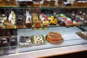 LᴀᴅᴏʙᴜᴇɴO &ndash; helados & patisserie [Sucursal: Villa del Parque ]