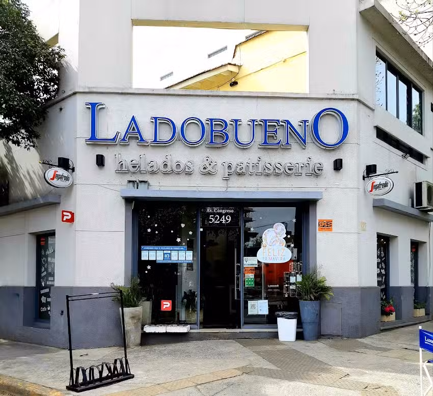 LᴀᴅᴏʙᴜᴇɴO &ndash; helados & patisserie [Sucursal: Villa Urquiza]