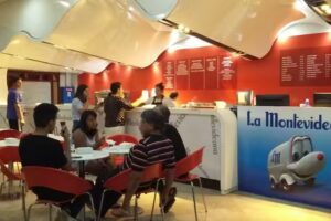 La Montevideana Funes Helados & Caf&eacute;