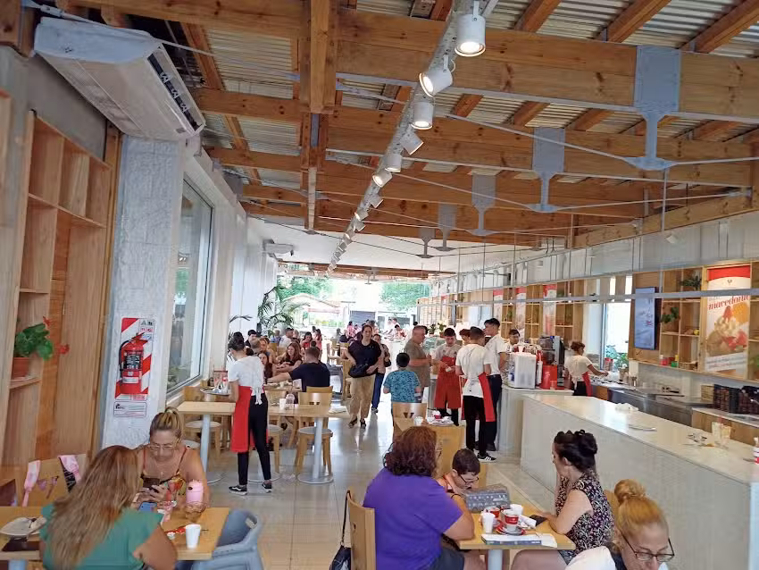 La Veneciana Autohelado Escalada