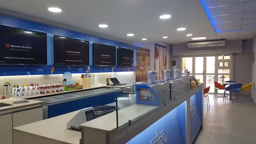 Luigi Helader&iacute;a