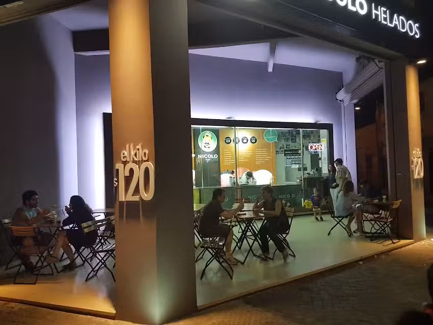 Nicolo Helados