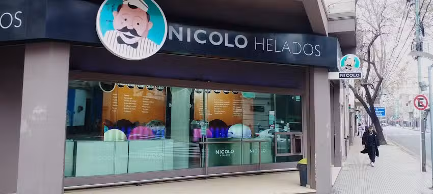 Nicolo Helados