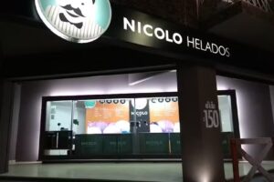 Nicolo Helados