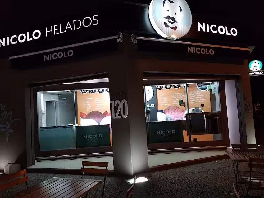 Nicolo Helados