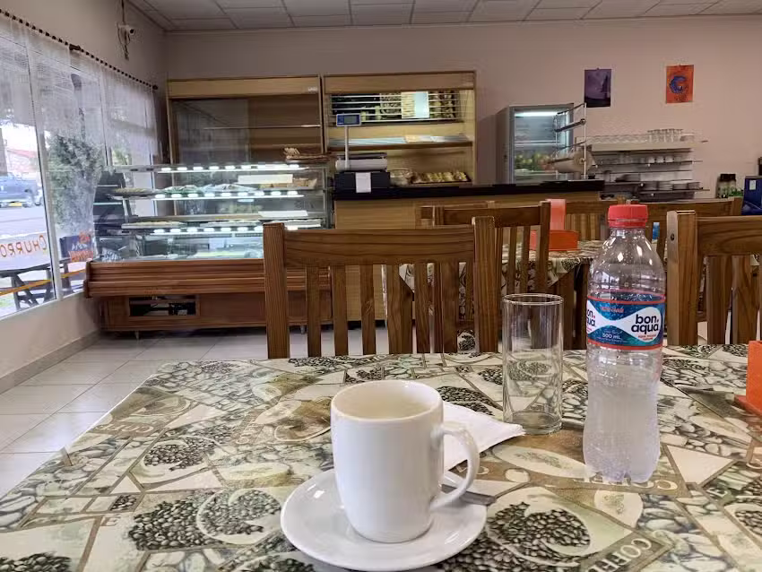 Panader&iacute;a, confiter&iacute;a y helader&iacute;a ROMA